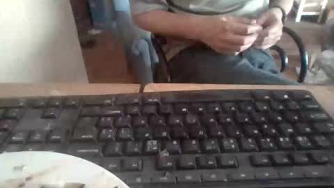 pup_y online show from November 17, 3:51 pm