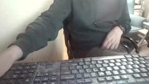 pup_y online show from February 5, 5:28 pm