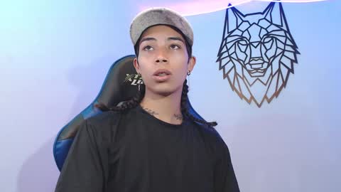 Cris online show from December 28, 4:09 pm