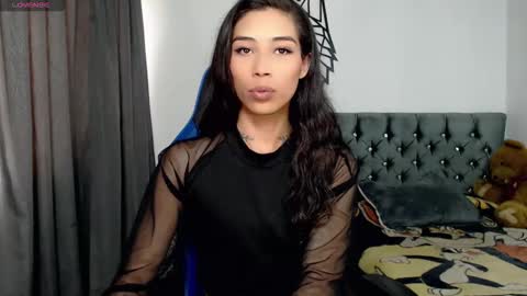 Cris online show from December 16, 7:08 pm