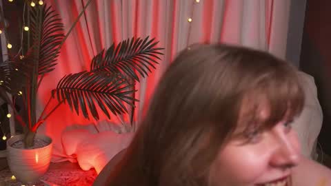 constant schedule Wednesday  Friday  Saturday  Sunday  The Rosemarie online show from November 30, 6:23 pm