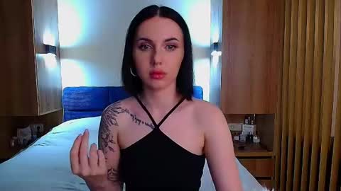 Snapshot of pure_temptation_j chatting on June 11, 2:26 pm Julia online show from June 11, 2:26 pm