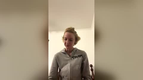 Snapshot of purelithe chatting on March 20, 3:33 am purelithe online show from March 20, 3:33 am