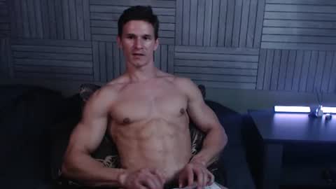Snapshot of puremenshape chatting on July 5, 7:32 pm puremenshape online show from July 5, 7:32 pm