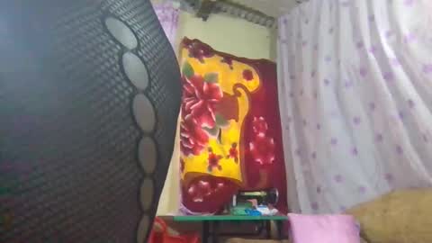 Snapshot of puresweetness20 chatting on February 16, 6:31 am puresweetness20 online show from February 16, 6:31 am