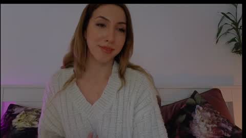 Isabelle online show from February 21, 6:31 pm