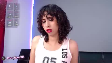 Snapshot of purplay_98 chatting on December 4, 7:12 pm purplay_98 online show from December 4, 7:12 pm