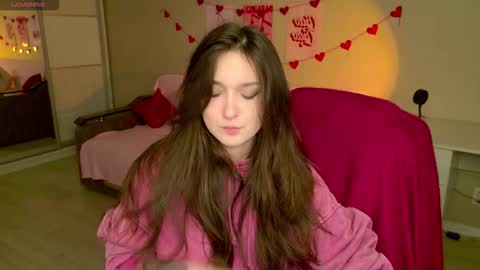 Bella online show from November 25, 5:29 am