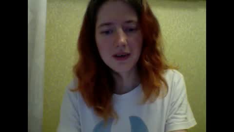 Snapshot of purple_cat55 chatting on December 15, 12:18 am purple_cat55 online show from December 15, 12:18 am