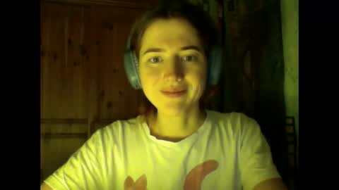 Snapshot of purple_cat55 chatting on December 31, 5:18 pm purple_cat55 online show from December 31, 5:18 pm