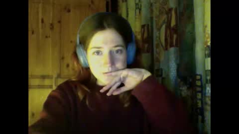 Snapshot of purple_cat55 chatting on February 14, 5:03 pm purple_cat55 online show from February 14, 5:03 pm