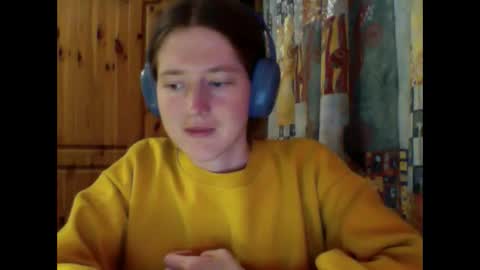 Snapshot of purple_cat55 chatting on September 16, 6:20 pm purple_cat55 online show from September 16, 6:20 pm