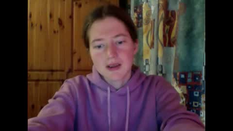 Snapshot of purple_cat55 chatting on September 19, 10:27 am purple_cat55 online show from September 19, 10:27 am