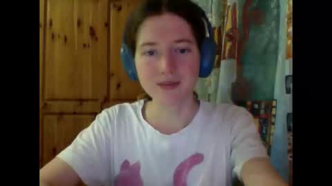 Snapshot of purple_cat55 chatting on November 23, 10:48 am purple_cat55 online show from November 23, 10:48 am