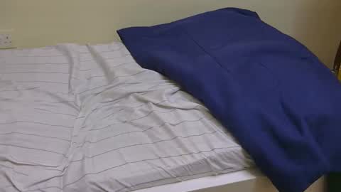 purple Rain online show from February 9, 5:00 am