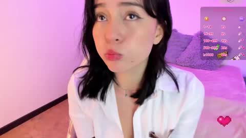 Snapshot of purple_slut_ chatting on October 18, 4:15 am Anna online show from October 18, 4:15 am