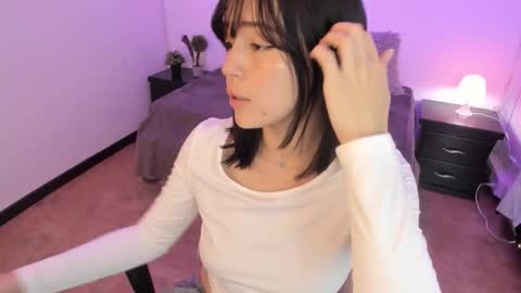 Snapshot of purple_slut_ chatting on October 25, 4:20 am Anna online show from October 25, 4:20 am