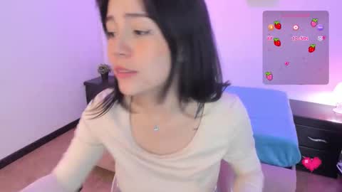 Snapshot of purple_slut_ chatting on November 7, 4:34 am Anna online show from November 7, 4:34 am