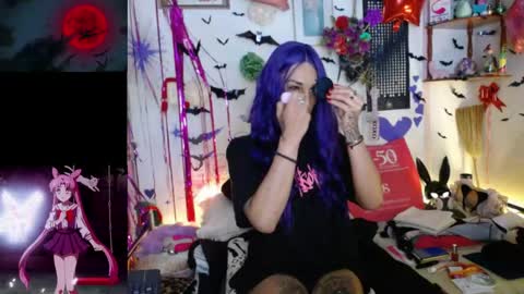 purplekattlyn online show from May 3, 5:24 am
