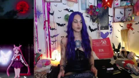 Snapshot of purplekattlyn chatting on May 10, 6:35 pm purplekattlyn online show from May 10, 6:35 pm