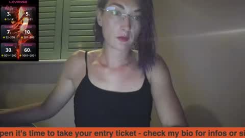 PurpleRainn69  Dina online show from August 8, 6:32 pm