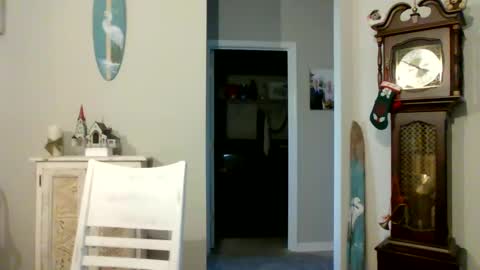 purpleshroom online show from December 3, 8:50 pm