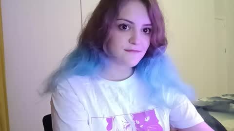 Snapshot of purpurfoxy chatting on November 19, 3:56 pm Elias online show from November 19, 3:56 pm