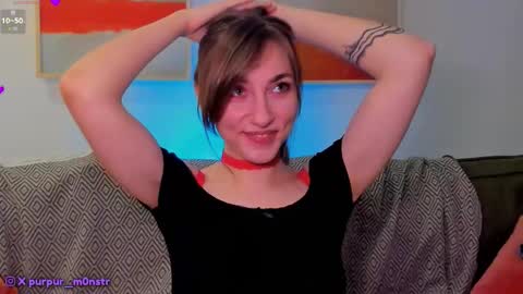 Snapshot of purpurmonstr chatting on October 31, 10:22 pm Purpura online show from October 31, 10:22 pm