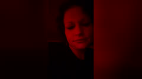 purrfecttrouble online show from March 10, 5:01 am