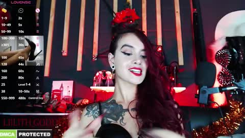 Snapshot of pussy_ass_foot chatting on December 15, 9:41 pm PUSSY ASS FEET WORSHIPP online show from December 15, 9:41 pm