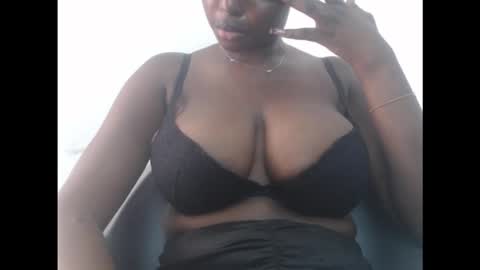 pussydollurz online show from November 21, 9:30 am