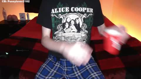 Snapshot of pussylover2182 chatting on October 10, 3:16 am pussylover2182 online show from October 10, 3:16 am