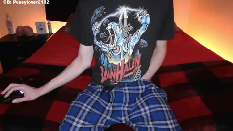 Snapshot of pussylover2182 chatting on October 26, 3:12 am pussylover2182 online show from October 26, 3:12 am