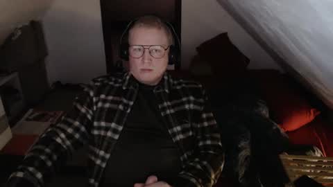 pussylovercb online show from January 8, 1:35 pm