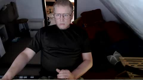 Snapshot of pussylovercb chatting on June 15, 10:28 am pussylovercb online show from June 15, 10:28 am
