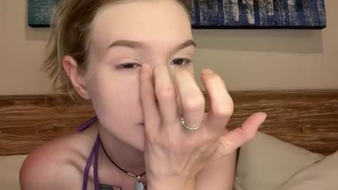 Lina online show from February 4, 9:31 pm