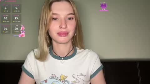 Lina online show from April 23, 8:44 pm