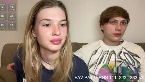 Snapshot of pussymoneywet chatting on July 25, 8:50 pm Lina online show from July 25, 8:50 pm