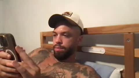 pussypleaser3113 online show from July 30, 7:24 pm
