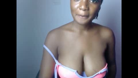 pussyxwetx online show from October 22, 6:18 pm