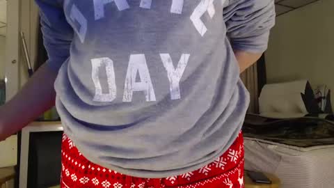 Snapshot of putiputi4u chatting on January 4, 1:10 am putiputi4u online show from January 4, 1:10 am