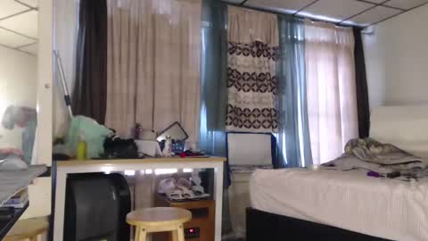 Snapshot of putiputi4u chatting on January 4, 5:16 pm putiputi4u online show from January 4, 5:16 pm