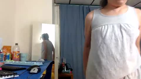 Snapshot of putiputi4u chatting on July 4, 4:40 am putiputi4u online show from July 4, 4:40 am