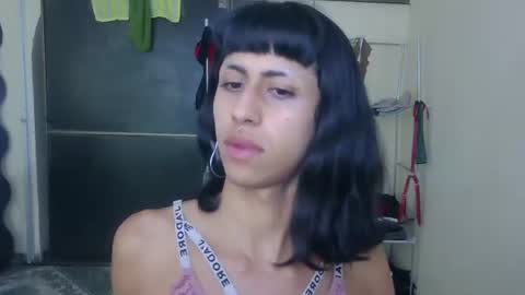 Snapshot of putiputisexo chatting on July 1, 2:13 am putinaicolls online show from July 1, 2:13 am