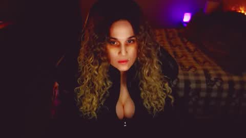 Snapshot of pvckitty chatting on May 1, 10:03 pm Kitty online show from May 1, 10:03 pm