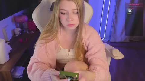 Snapshot of pwzx chatting on March 3, 2:23 pm pwzx online show from March 3, 2:23 pm