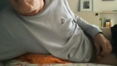 pyro5962 online show from March 14, 9:37 am