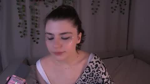 Snapshot of pyro_flerrr chatting on July 29, 8:40 pm Ava online show from July 29, 8:40 pm