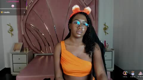 Snapshot of qeen_blackk chatting on October 17, 8:55 pm Shekoni Schedule 700 - 1400 gtm-5 online show from October 17, 8:55 pm