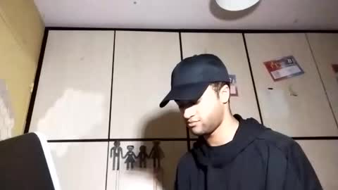 Snapshot of quadagio_0704 chatting on March 6, 6:59 pm quadagio online show from March 6, 6:59 pm